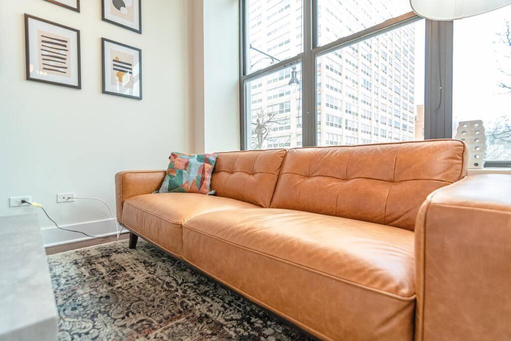 Views And Convenient 3br For Group Of 8 Guests Near Mccormick, Shedd Aquarium, Museum Campus & Navy Pier * Chicago